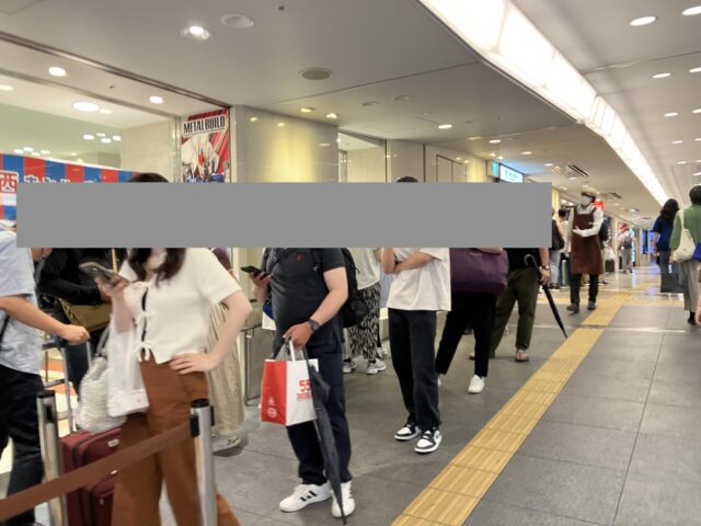 大阪お土産りくろーおじさん並ばない？穴場スポットと待ち時間をご紹介！